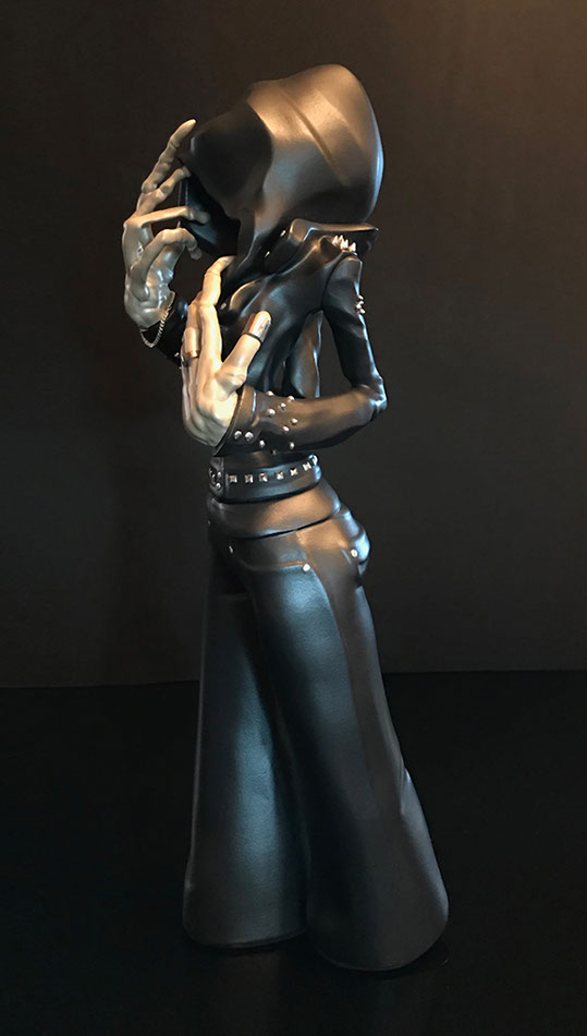 Obskure; SomeStrangeThings; Designer Toys; Toy Art; Barcelona; Strange Stuff; Some Strange Things; sculpt; Marcos Lorenzo; Goth; Punk; Barcelona