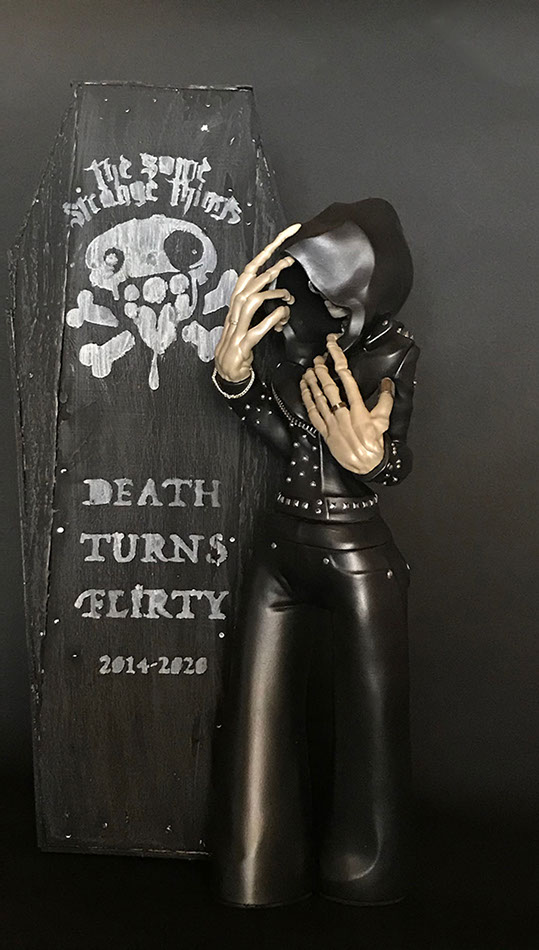 Obskure; SomeStrangeThings; Designer Toys; Toy Art; Barcelona; Strange Stuff; Some Strange Things; sculpt; Marcos Lorenzo; Goth; Punk; Barcelona