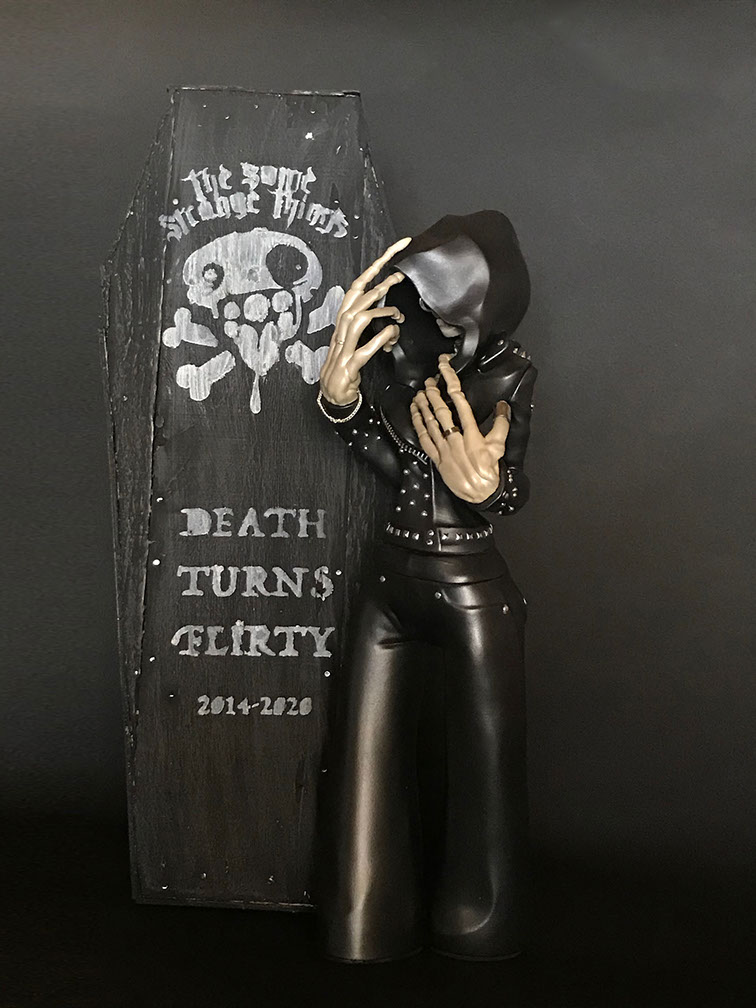 Obskure; SomeStrangeThings; Designer Toys; Toy Art; Barcelona; Strange Stuff; Some Strange Things; sculpt; Marcos Lorenzo; Goth; Punk; Barcelona