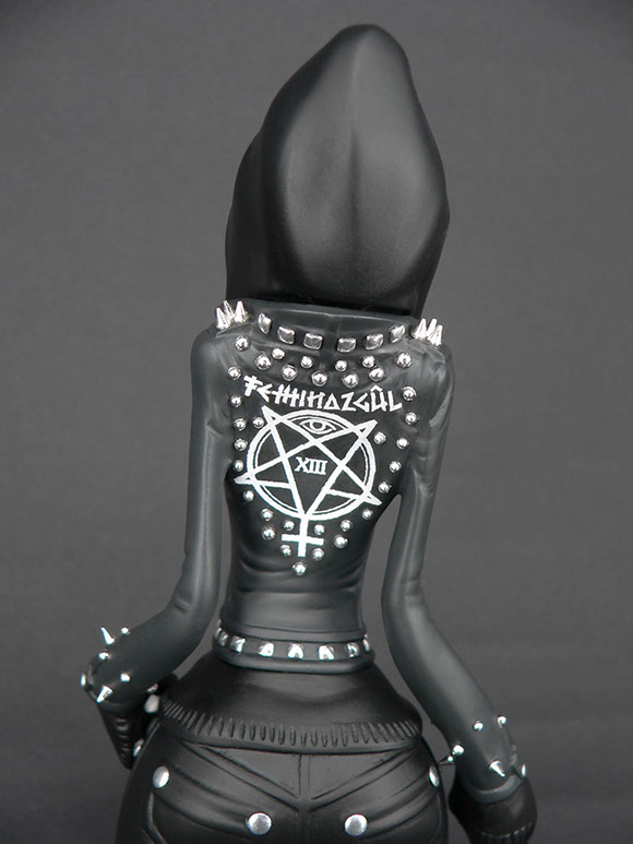 Obskure; SomeStrangeThings; Designer Toys; Toy Art; Barcelona; Strange Stuff; Some Strange Things; sculpt; Marcos Lorenzo; Goth; Punk; Barcelona