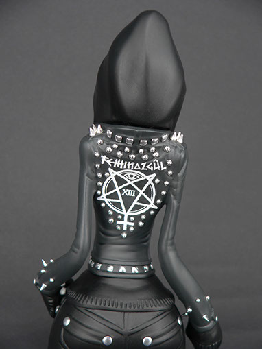 Obskure; SomeStrangeThings; Designer Toys; Toy Art; Barcelona; Strange Stuff; Some Strange Things; sculpt; Marcos Lorenzo; Goth; Punk; Barcelona