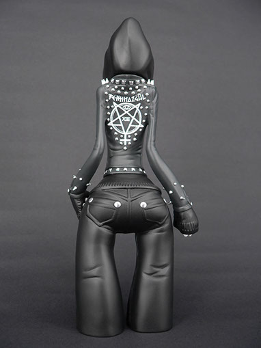 Obskure; SomeStrangeThings; Designer Toys; Toy Art; Barcelona; Strange Stuff; Some Strange Things; sculpt; Marcos Lorenzo; Goth; Punk; Barcelona