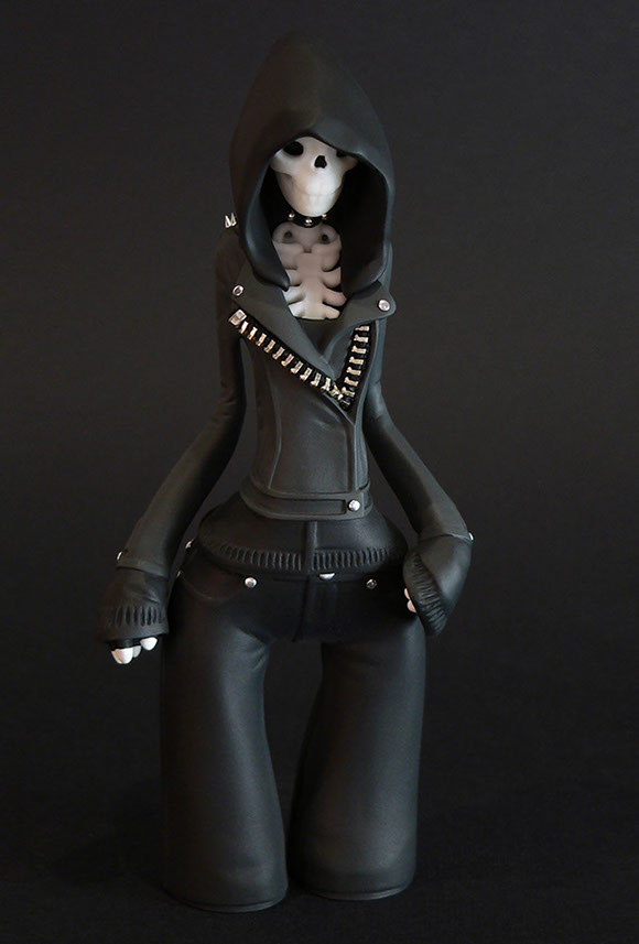 Obskure; SomeStrangeThings; Designer Toys; Toy Art; Barcelona; Strange Stuff; Some Strange Things; sculpt; Marcos Lorenzo; Goth; Punk; Barcelona