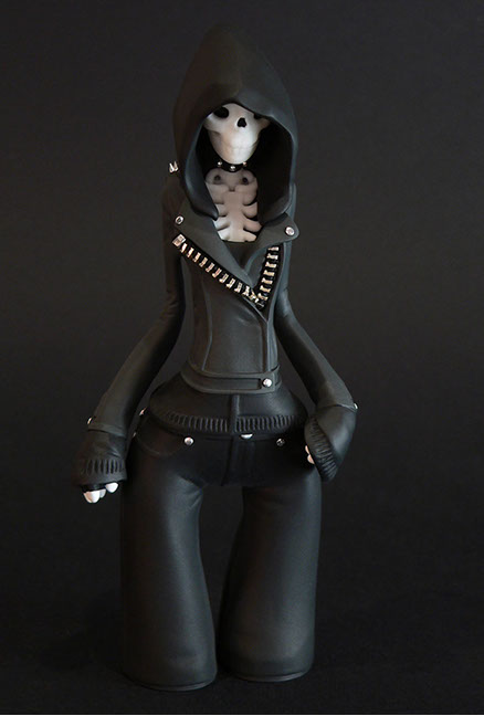 Obskure; SomeStrangeThings; Designer Toys; Toy Art; Barcelona; Strange Stuff; Some Strange Things; sculpt; Marcos Lorenzo; Goth; Punk; Barcelona