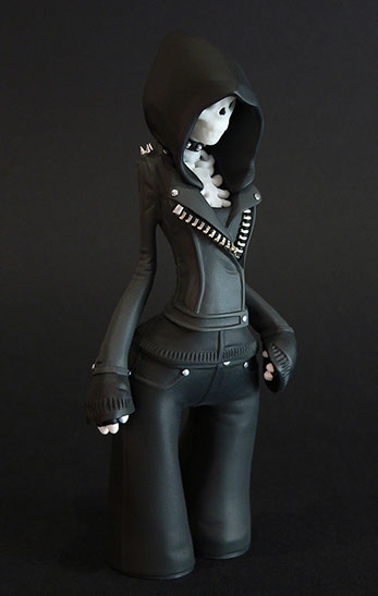 Obskure; SomeStrangeThings; Designer Toys; Toy Art; Barcelona; Strange Stuff; Some Strange Things; sculpt; Marcos Lorenzo; Goth; Punk; Barcelona