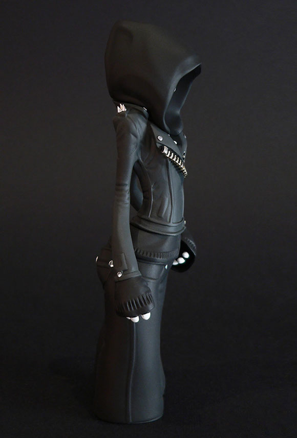 Obskure; SomeStrangeThings; Designer Toys; Toy Art; Barcelona; Strange Stuff; Some Strange Things; sculpt; Marcos Lorenzo; Goth; Punk; Barcelona