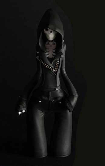 Obskure; SomeStrangeThings; Designer Toys; Toy Art; Barcelona; Strange Stuff; Some Strange Things; sculpt; Marcos Lorenzo; Goth; Punk; Barcelona