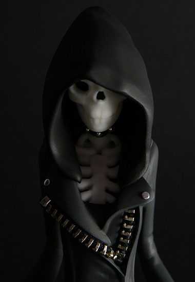 Obskure; SomeStrangeThings; Designer Toys; Toy Art; Barcelona; Strange Stuff; Some Strange Things; sculpt; Marcos Lorenzo; Goth; Punk; Barcelona