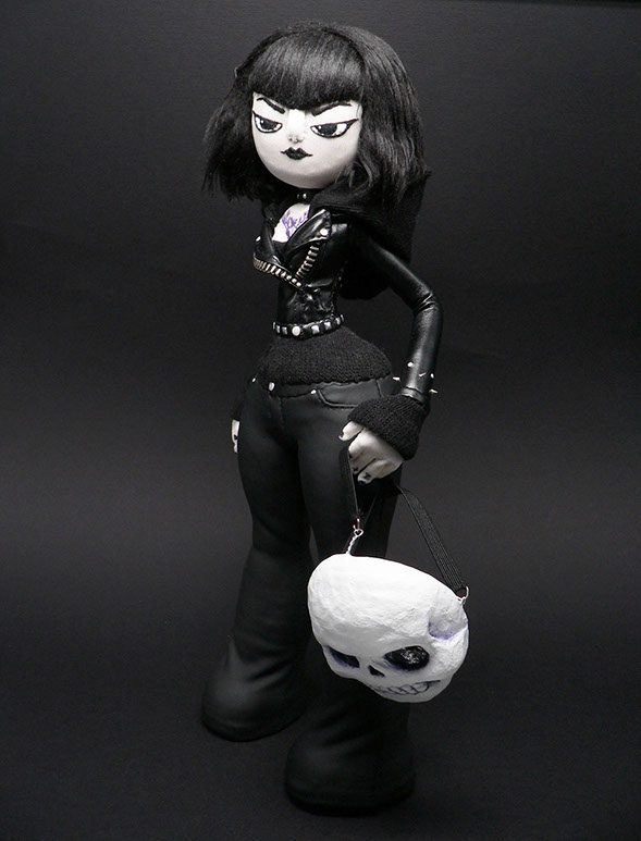 Obskure; SomeStrangeThings; Pussie Toys; Designer Toy; Toy Art; Barcelona; Some Strange Things; sculpt; Marcos Lorenzo; Barcelona; Clara Raurich