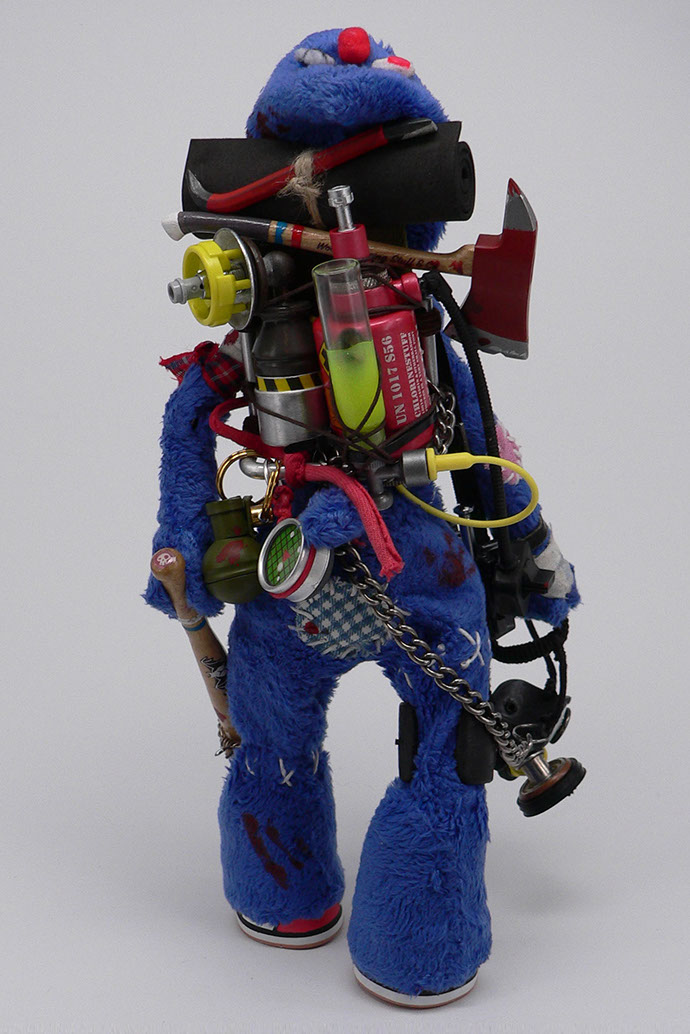 Groover; zombie; postapocalyptic; moppets; SomeStrangeThings; Designer Toys; Toy Art; Barcelona; Some Strange Things; sculpt; Marcos Lorenzo