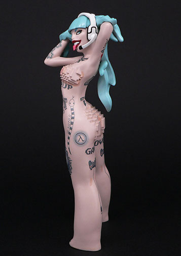 Pixieled; SomeStrangeThings; Designer Toys; Toy Art; Barcelona; Some Strange Things; sculpt; Marcos Lorenzo; Barcelona; pixel; Pixie; pixelated