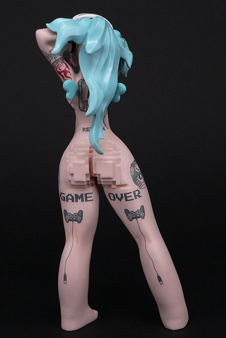 Pixieled; SomeStrangeThings; Designer Toys; Toy Art; Barcelona; Some Strange Things; sculpt; Marcos Lorenzo; Barcelona; pixel; Pixie; pixelated