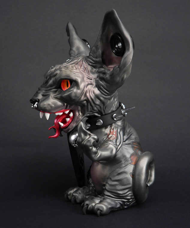 Sphynx; Maneki Neko;SomeStrangeThings; Designer Toys; Toy Art; Barcelona; Strange Stuff; Some Strange Things; sculpt; Marcos Lorenzo; Goth; Punk