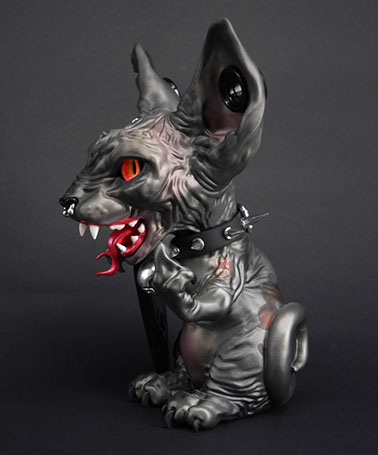 Sphynx; Maneki Neko;SomeStrangeThings; Designer Toys; Toy Art; Barcelona; Strange Stuff; Some Strange Things; sculpt; Marcos Lorenzo; Goth; Punk