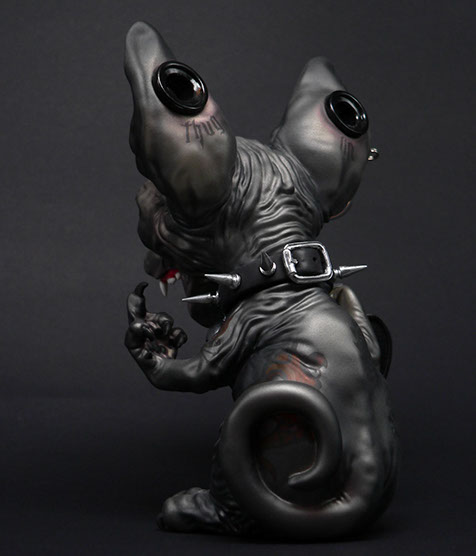 Sphynx; Maneki Neko;SomeStrangeThings; Designer Toys; Toy Art; Barcelona; Strange Stuff; Some Strange Things; sculpt; Marcos Lorenzo; Goth; Punk