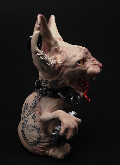 Sphynx; Maneki Neko;SomeStrangeThings; Designer Toys; Toy Art; Barcelona; Strange Stuff; Some Strange Things; sculpt; Marcos Lorenzo; Goth; Punk